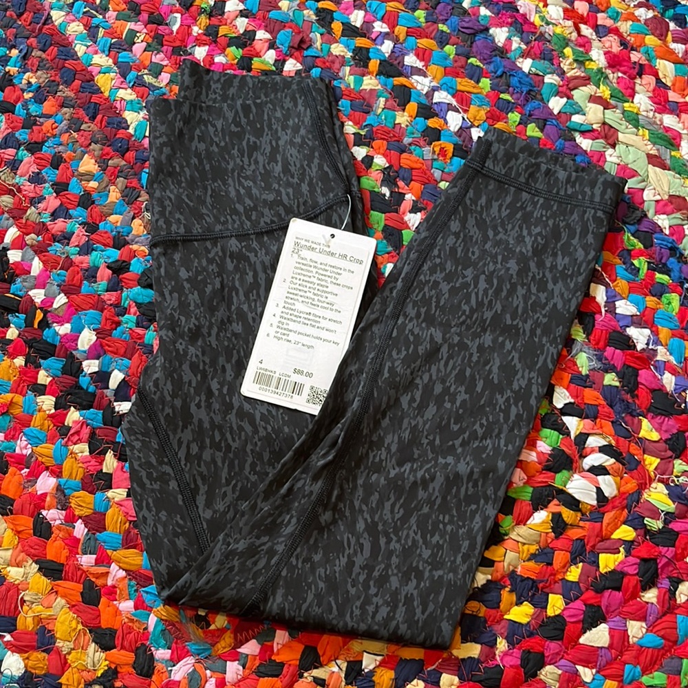 Lululemon Wunder Under 23”